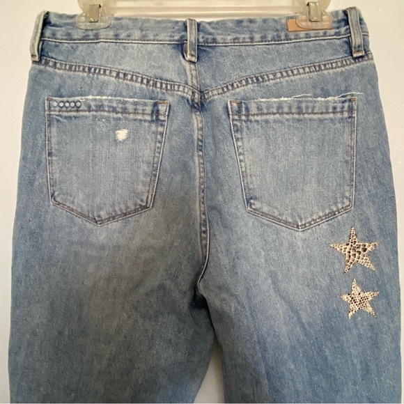 Blank NYC The Ludlow Crop Girlfriend Jeans - Picture 15 of 16